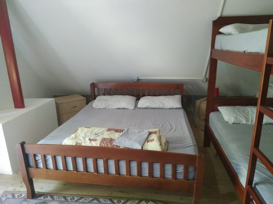 Bujtina Guesthouse Bjeshket E Nemura Lepushe dhoma E Ciftit Nga Agro Turizmi Albania