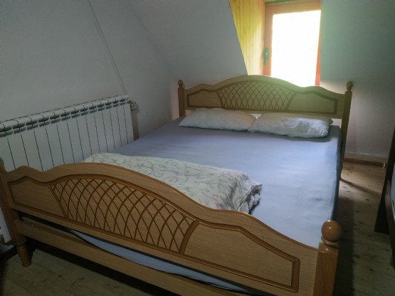 Bujtina Guesthouse Bjeshket E Nemura Lepushe  dhoma familjare  4 persona...